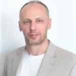 Artur Sweklej