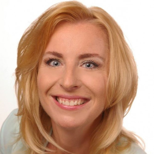 Anna Dewecka