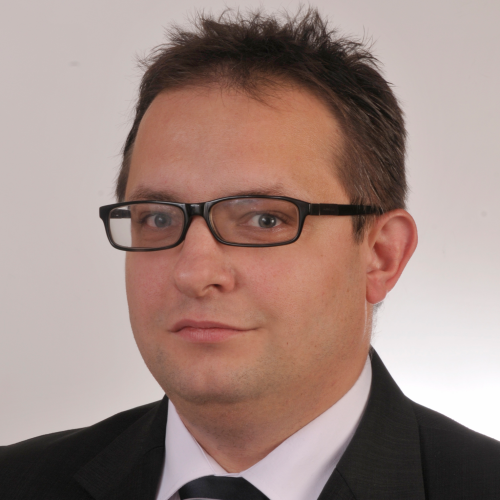 Jacek Piotrowski